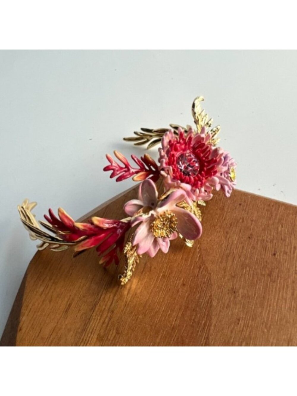 LES NEREIDES Anthropologie  Hand Enameled Floral BRACELET